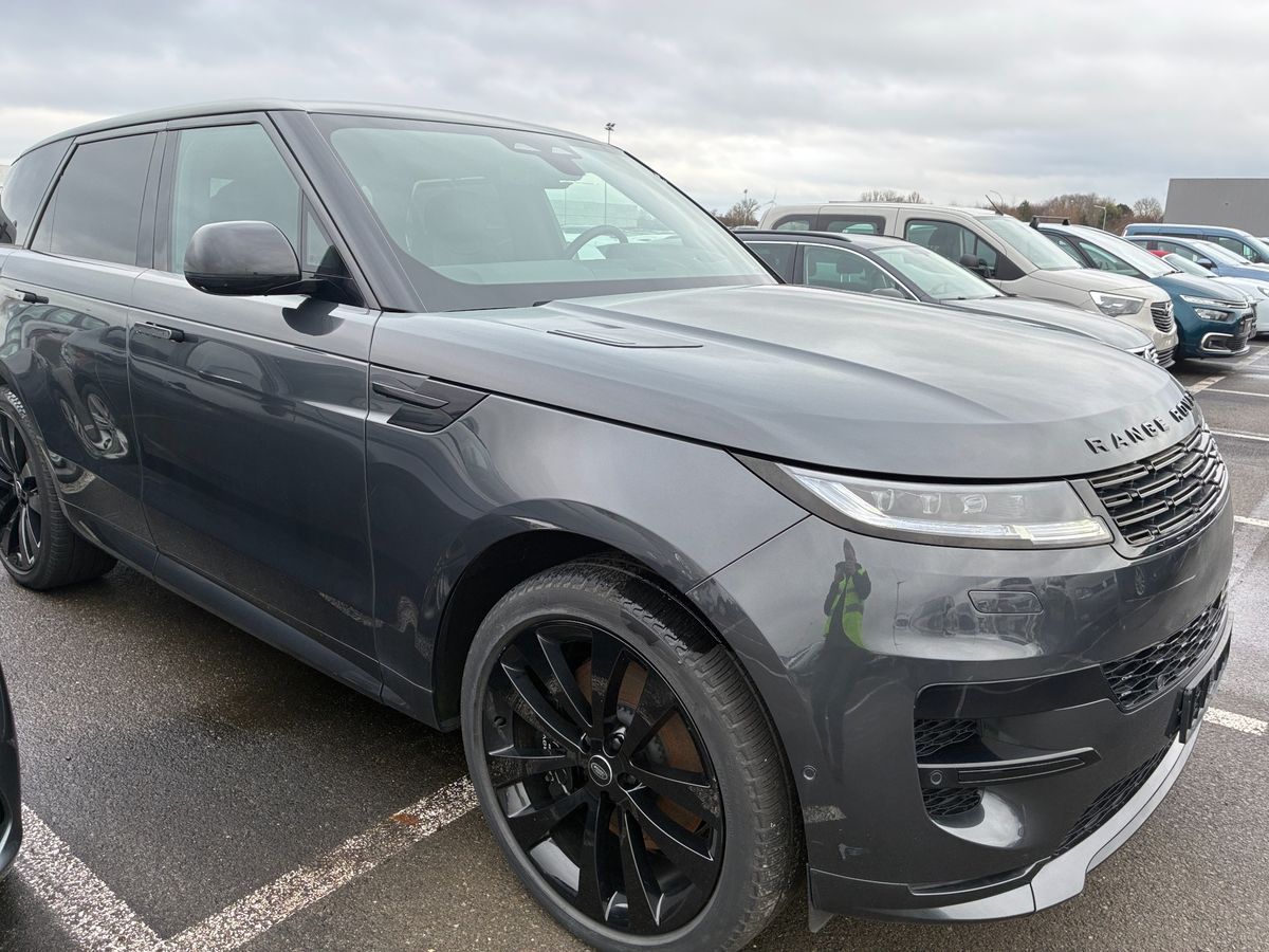 Land Rover 2023 — photo 11