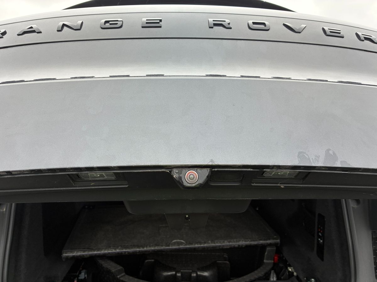 Land Rover 2023 — photo 42