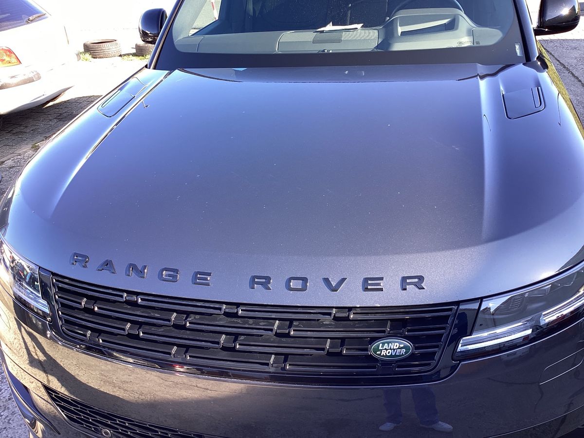 Land Rover 2023 — photo 3