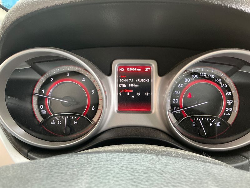 Fiat Freemont 2.0 Multijet Lounge — zdjęcie 13