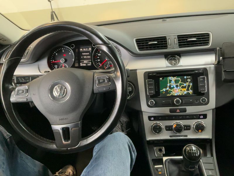 Volkswagen CC 2.0 TDI BlueMotion Tech — zdjęcie 12
