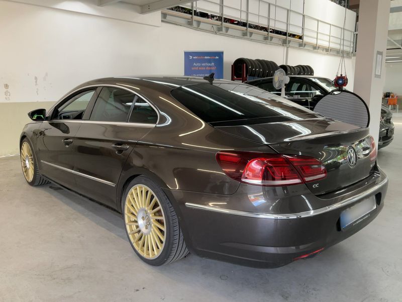 Volkswagen CC 2.0 TDI BlueMotion Tech — zdjęcie 3