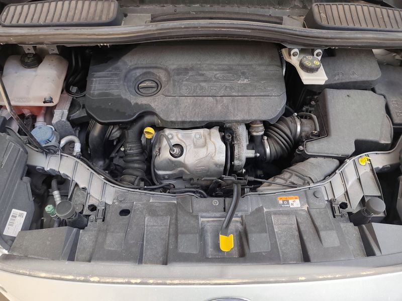 Ford C-Max 1.5 TDCi Trend — zdjęcie 8