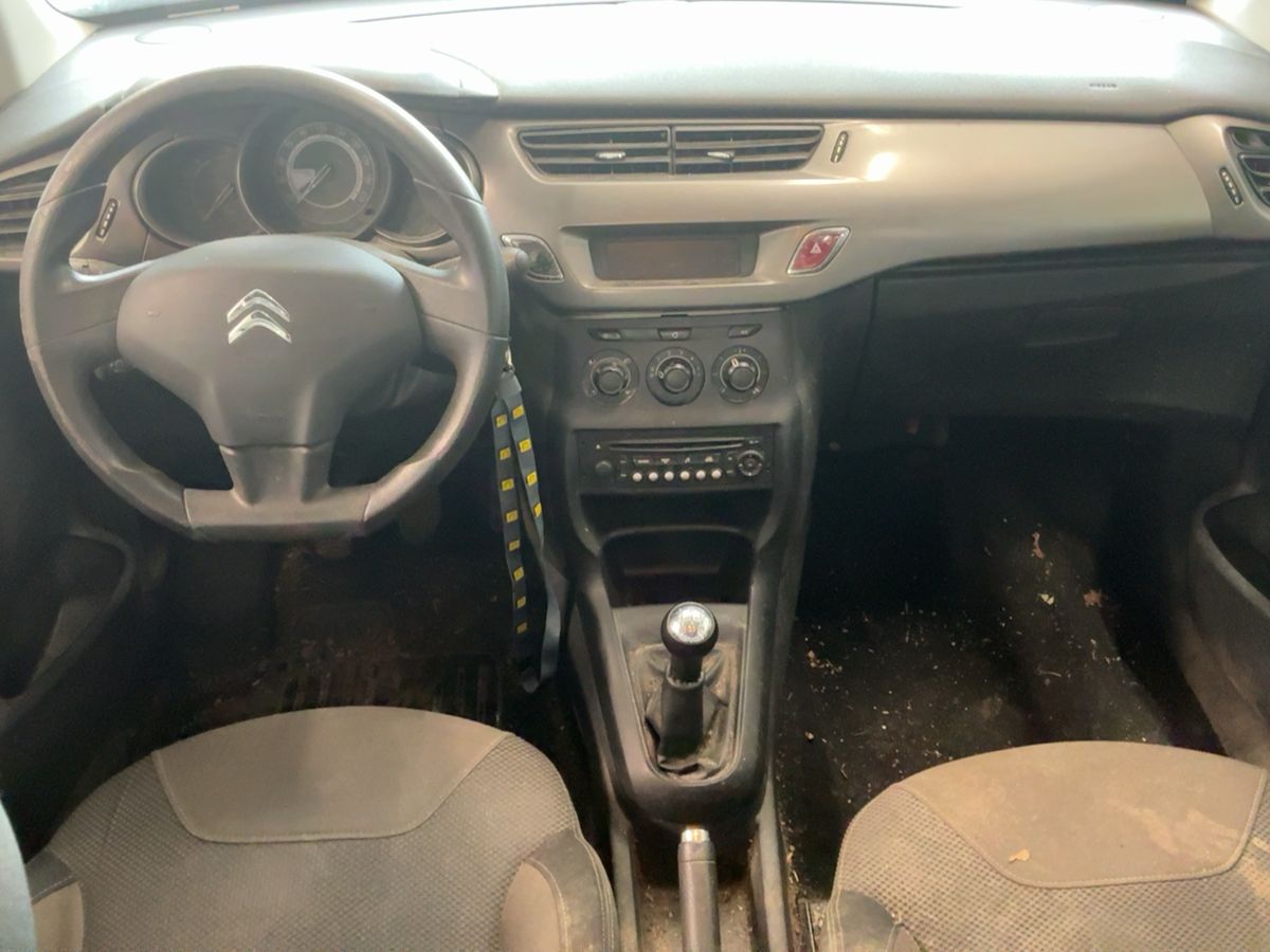 Citroen C3 2015 — photo 18