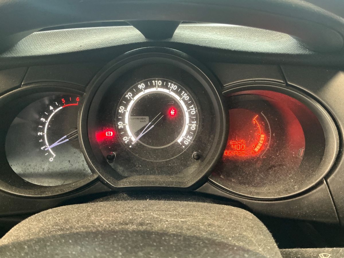 Citroen C3 2015 — photo 19