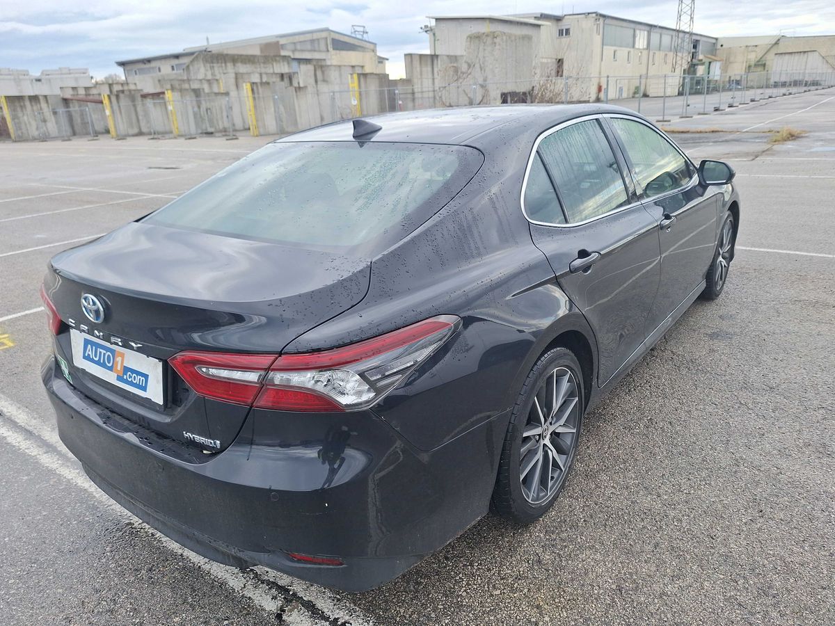 Toyota Camry 2024 — photo 6