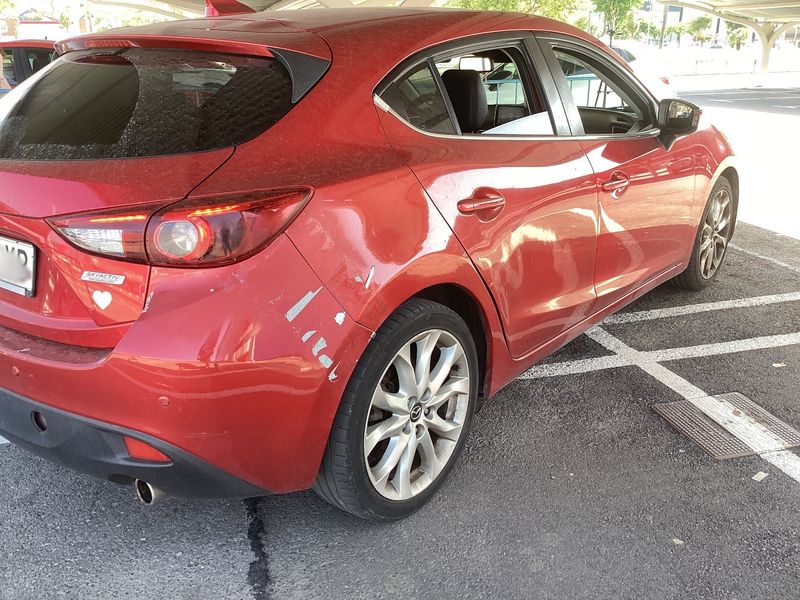 Mazda 3 2.2 Turbodiesel Sports-Line — zdjęcie 6