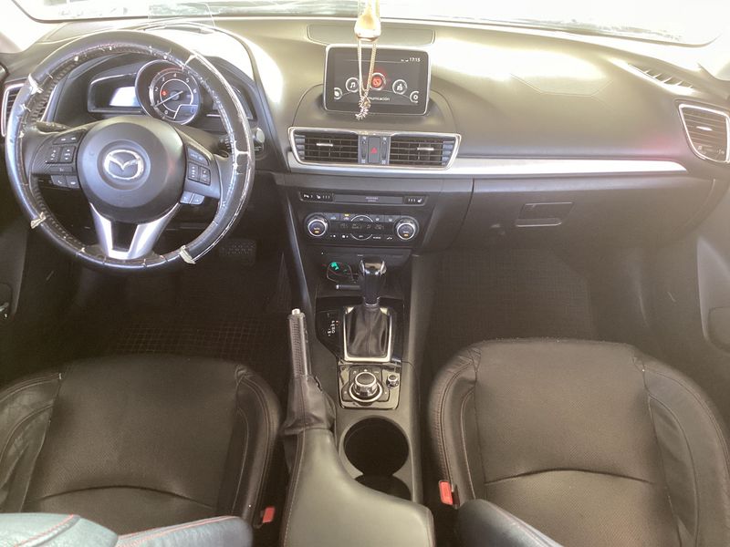 Mazda 3 2.2 Turbodiesel Sports-Line — zdjęcie 12