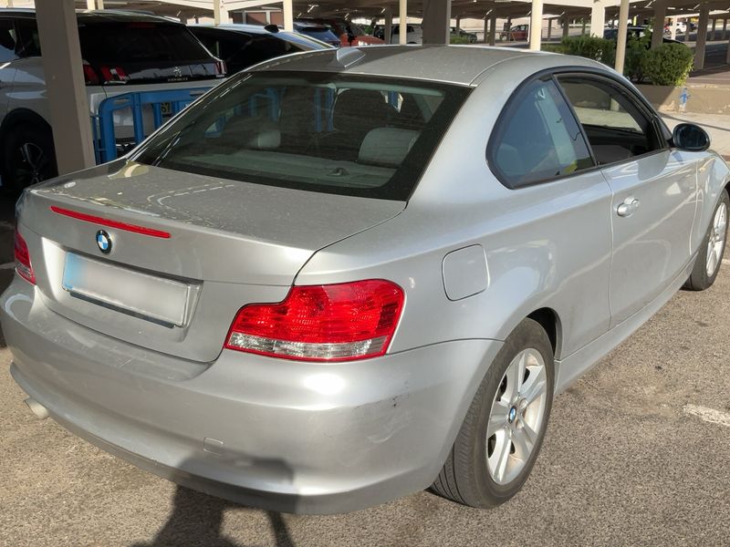 BMW 1er 120d 2008 – снимка 8
