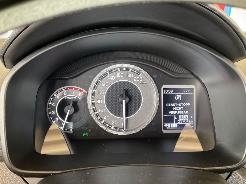 Suzuki Ignis 1.2 DualJet Mild-Hybrid Comfort — zdjęcie 13