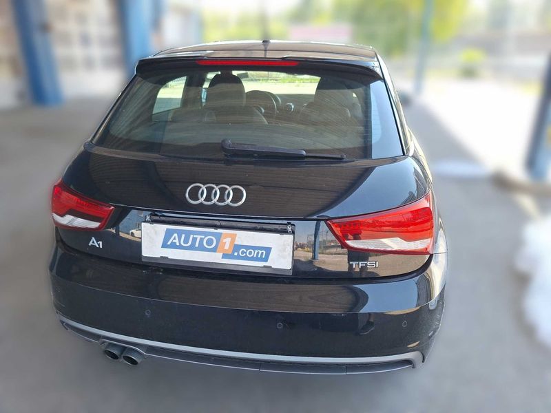 Audi A1 Sportback 1.4 TFSI Sport 2015 – снимка 4