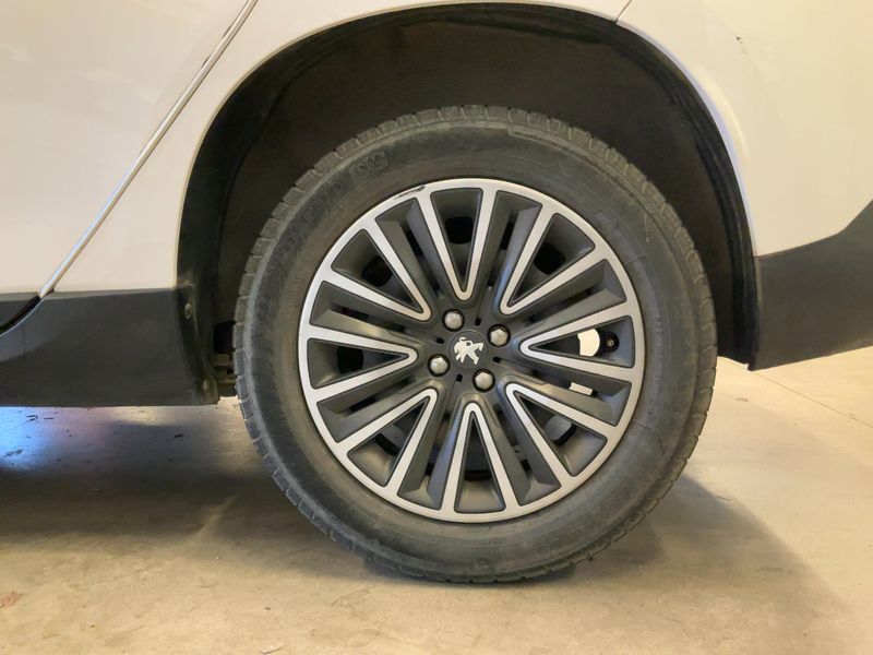 Peugeot 2008 1.2 VTi Active 2016 – снимка 5