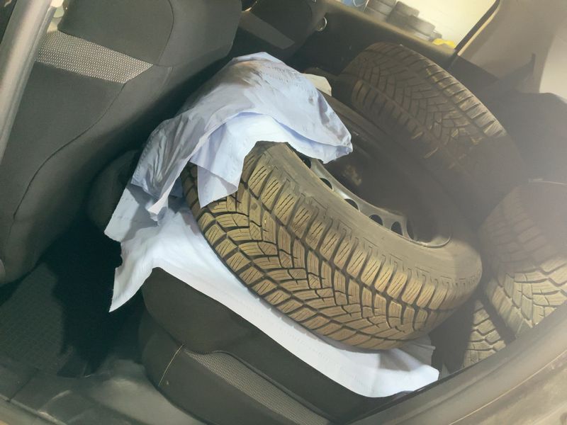 Citroen C3 1.2 PureTech Shine — zdjęcie 14