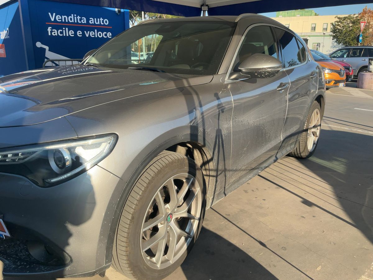 Alfa Romeo Stelvio 2.2 JTDM Executive Q4