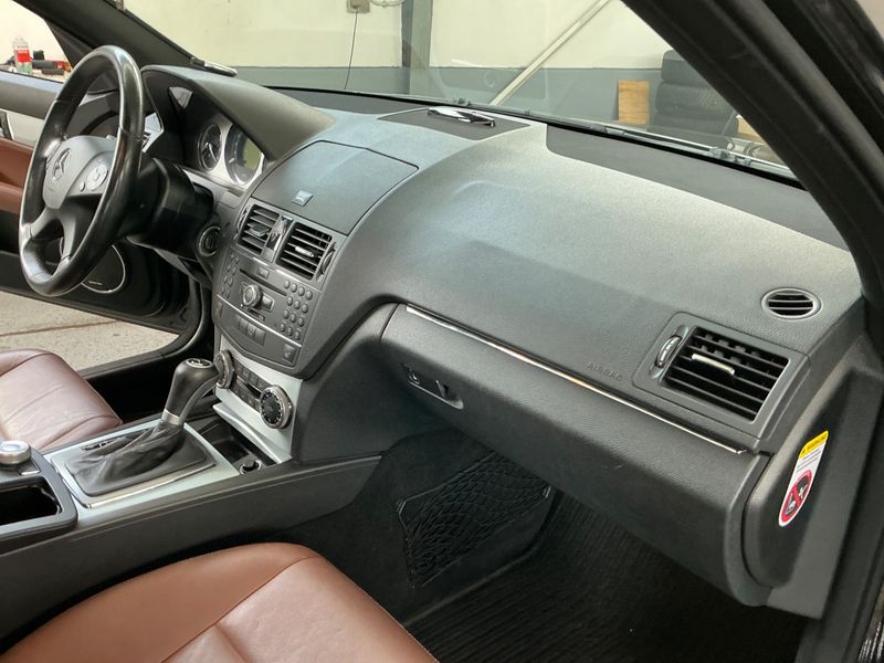 Mercedes-Benz C-Klasse C 320 CDI T Avantgarde 2008 – снимка 29