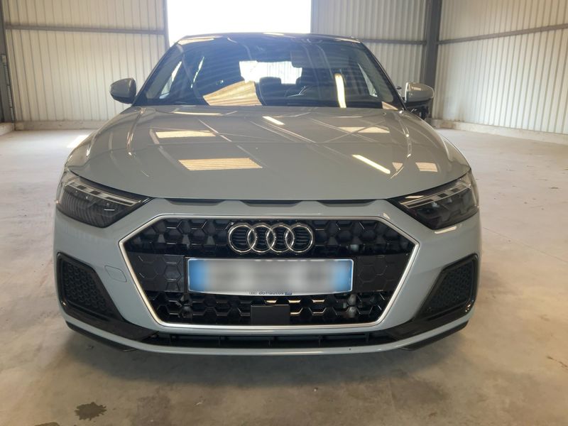 Audi A1 Sportback 25 TFSI advanced — zdjęcie 9