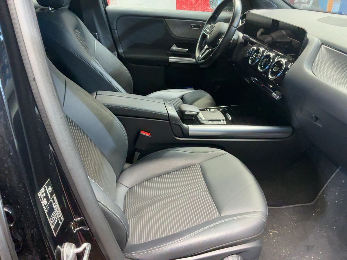 Mercedes-Benz GLA-Klasse 2022 — photo 17