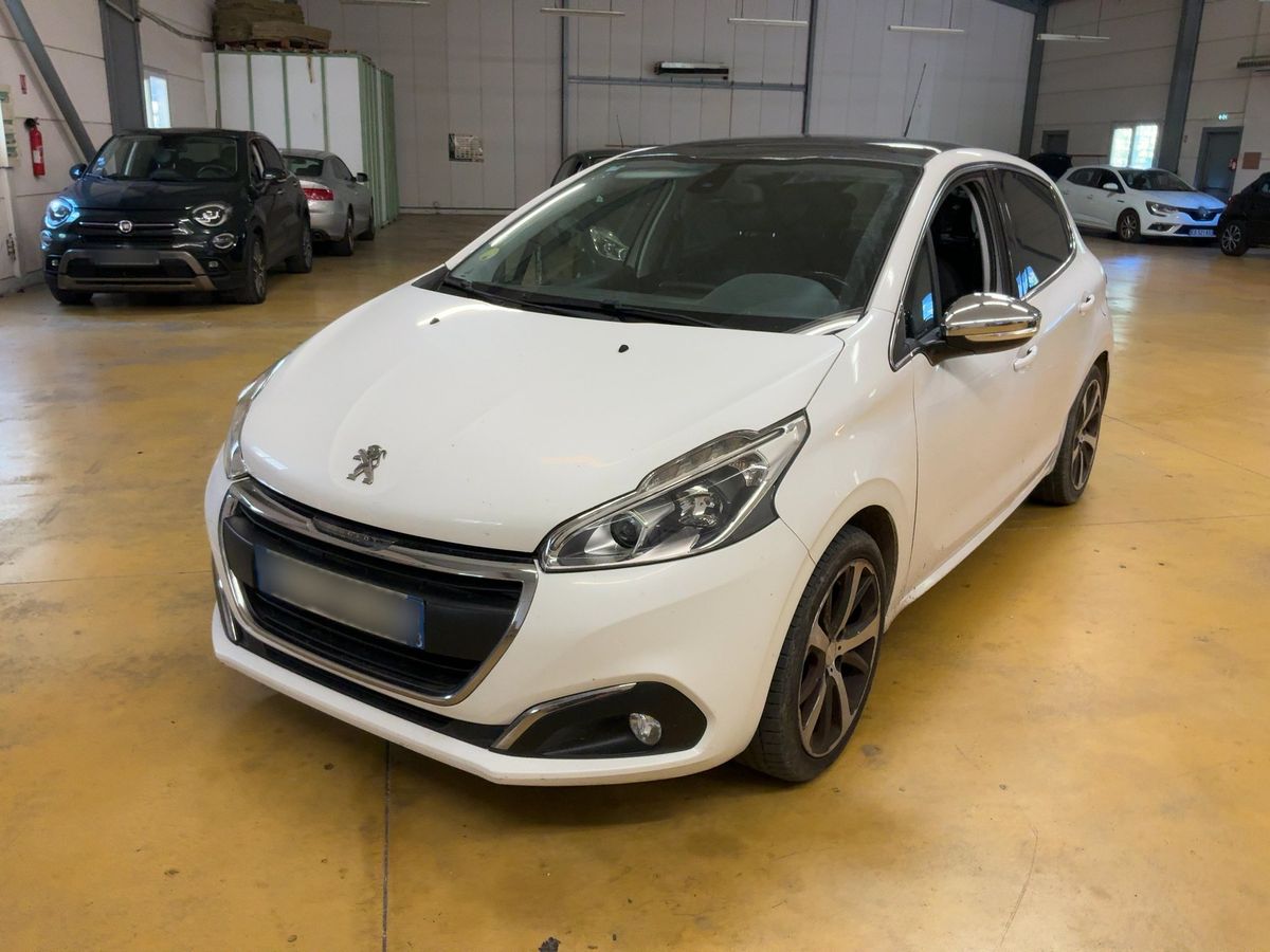 Peugeot 208 2016
