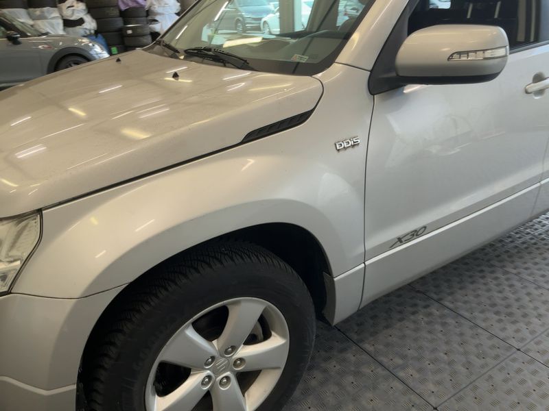 Suzuki Grand Vitara 1.9 DDiS Comfort — zdjęcie 2