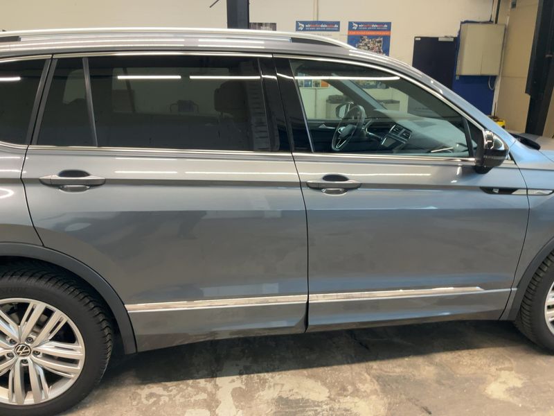 Volkswagen Tiguan Allspace 2.0 TDI R-Line 4Motion — zdjęcie 7