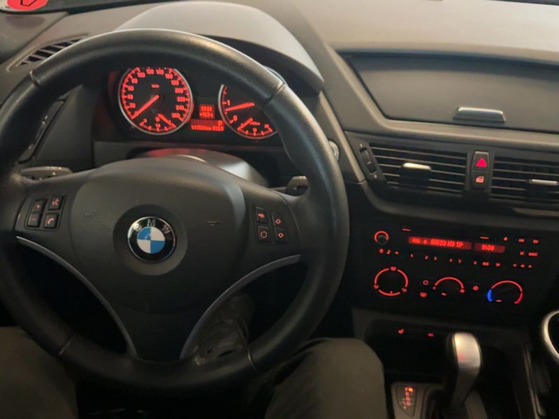 BMW X1 sDrive 18i — zdjęcie 12