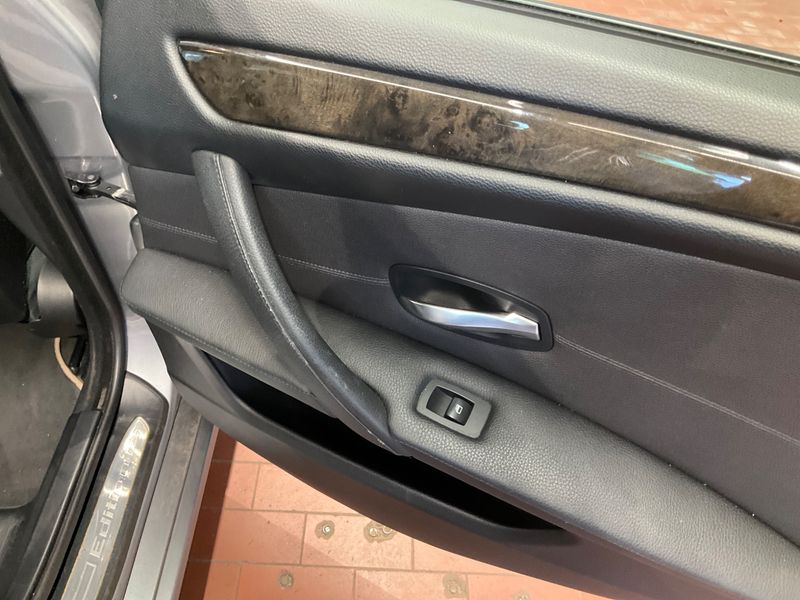 BMW 5er 530d xDrive Edition Lifestyle 2010 – снимка 27