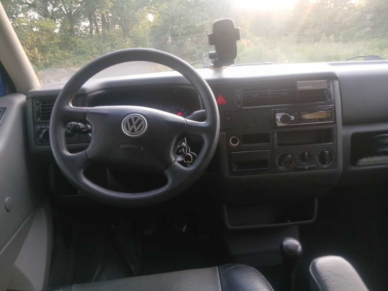 Volkswagen T4 Transporter 2.5 TDI Kasten — zdjęcie 10