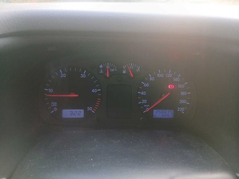 Volkswagen T4 Transporter 2.5 TDI Kasten — zdjęcie 11