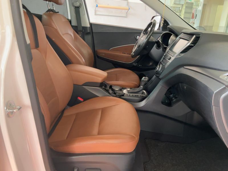 Hyundai Santa Fe 2.2 CRDi Premium 4WD — zdjęcie 11
