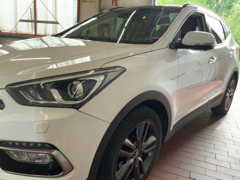 Hyundai Santa Fe 2.2 CRDi Premium 4WD — zdjęcie 2