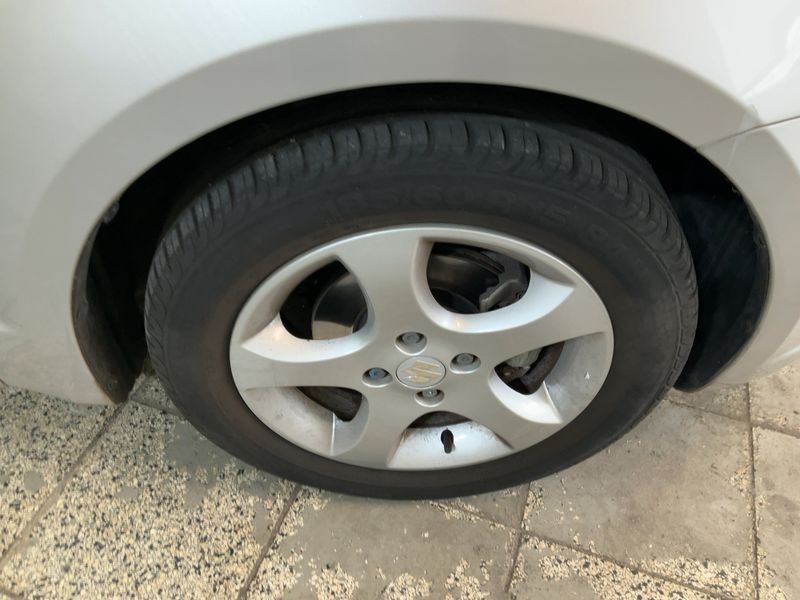 Suzuki Swift 1.5 Comfort 2006 – снимка 11
