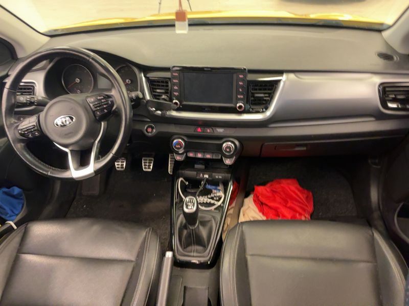 Kia Stonic 1.6 CRDi Edition 7 — zdjęcie 12