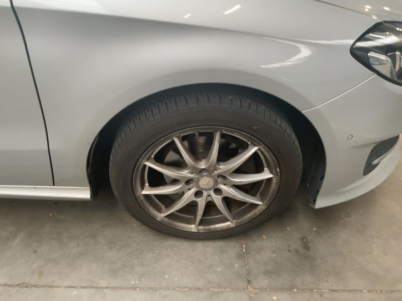 Mercedes-Benz B-Klasse B 200 Urban 2015 – снимка 11