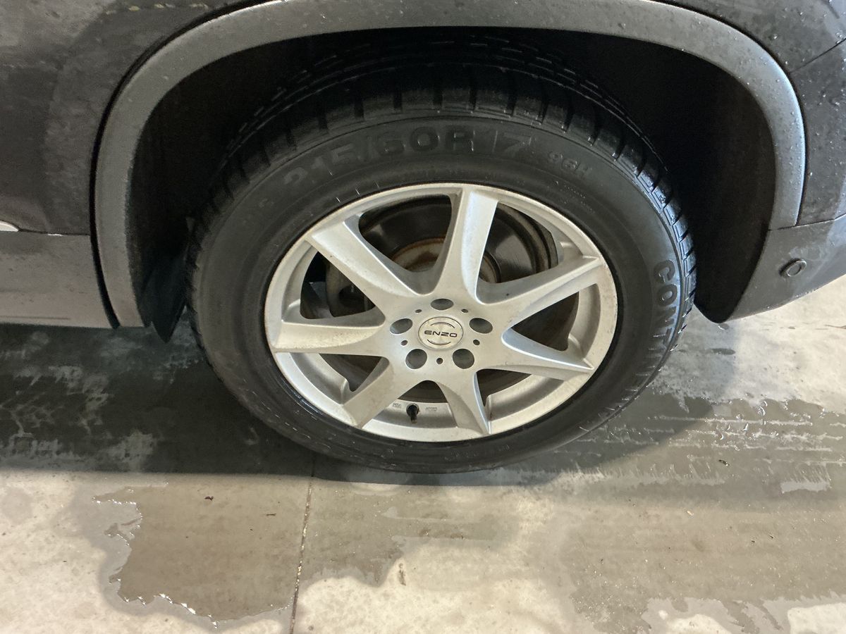 Volkswagen Tiguan 2015 — photo 6
