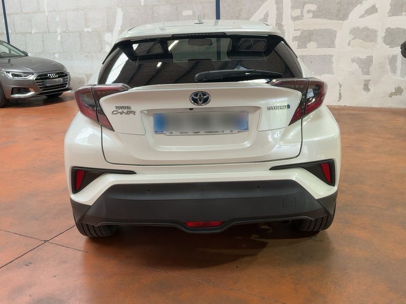 Toyota C-HR 1.8 Hybrid Distinctive — zdjęcie 5