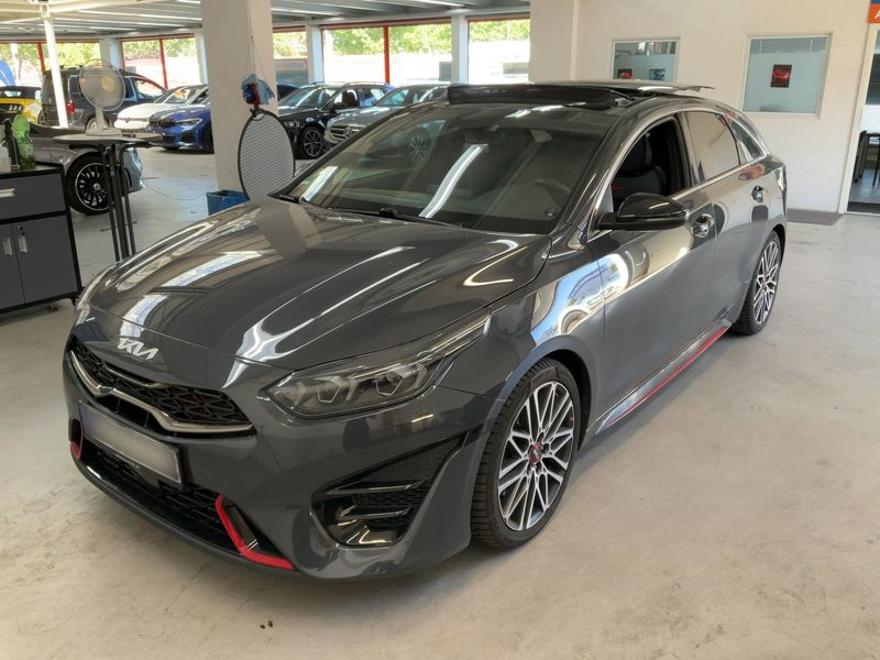 2023 Kia pro_cee'd