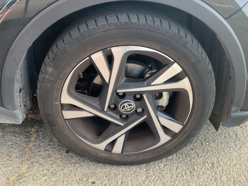 Toyota C-HR 2.0 Hybrid Advance 2022 – снимка 11