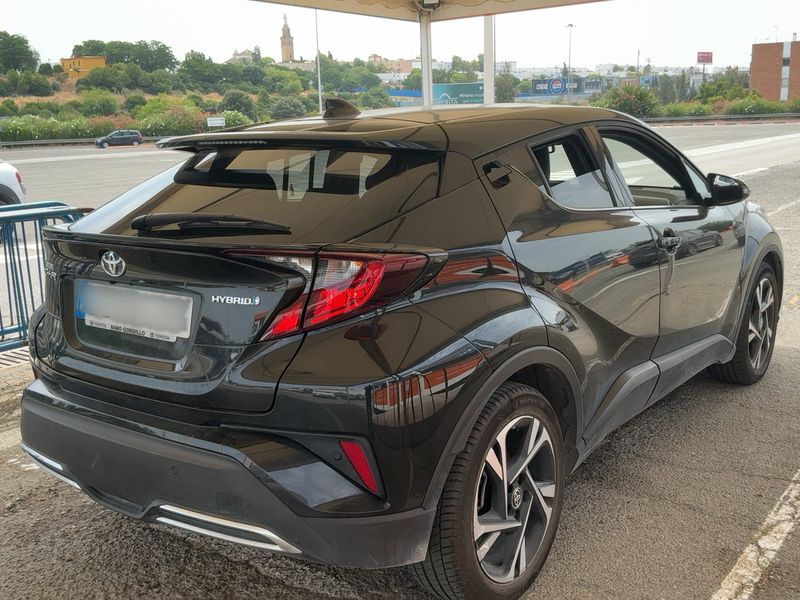 Toyota C-HR 2.0 Hybrid Advance 2022 – снимка 8