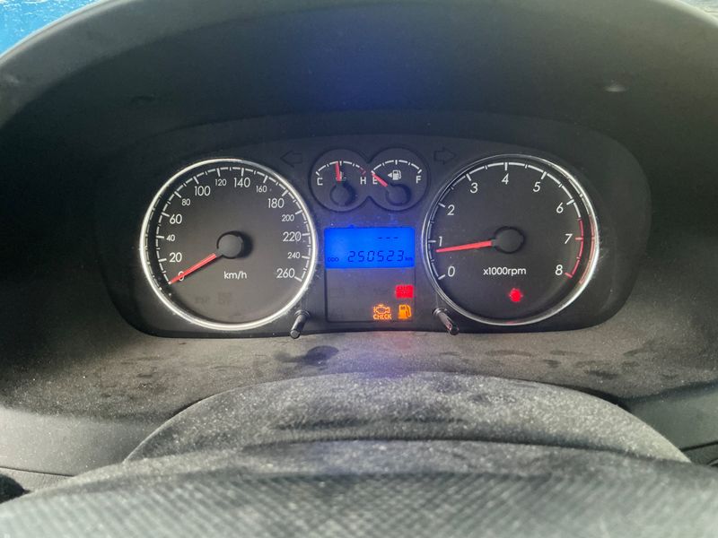 Hyundai Coupe 2.0 GLS — zdjęcie 4