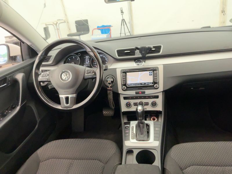 Volkswagen Passat 2.0 TDI Trendline BlueMotion Tech 2013 – снимка 18
