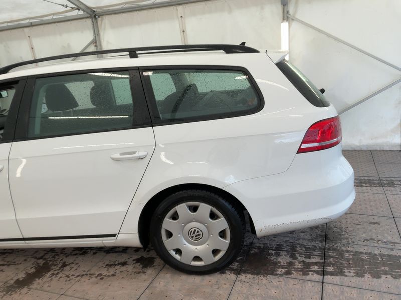 Volkswagen Passat 2.0 TDI Trendline BlueMotion Tech 2013 – снимка 6