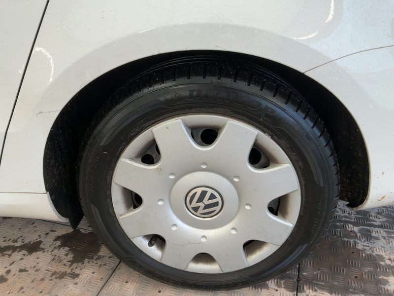 Volkswagen Passat 2.0 TDI Trendline BlueMotion Tech 2013 – снимка 5