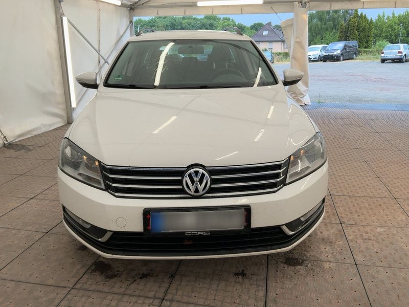 Volkswagen Passat 2.0 TDI Trendline BlueMotion Tech 2013 – снимка 14
