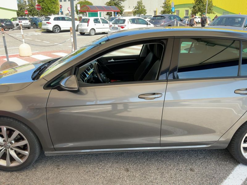 Volkswagen Golf VII 1.6 TDI Highline BlueMotion Tech — zdjęcie 4