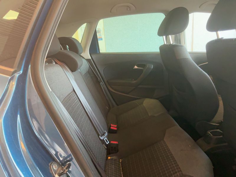 Volkswagen Polo 1.2 TSI Comfortline BlueMotion Tech 2016 – снимка 19