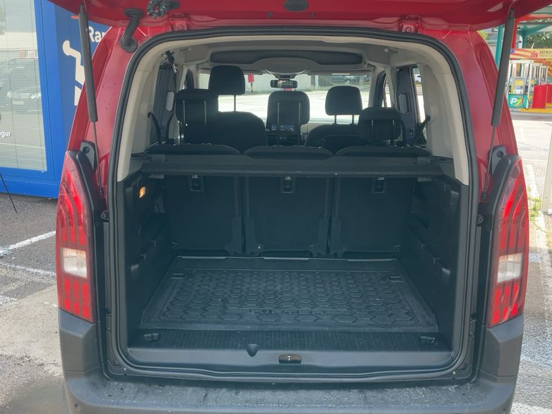 Peugeot Rifter 1.2 PureTech Allure L1 — zdjęcie 10