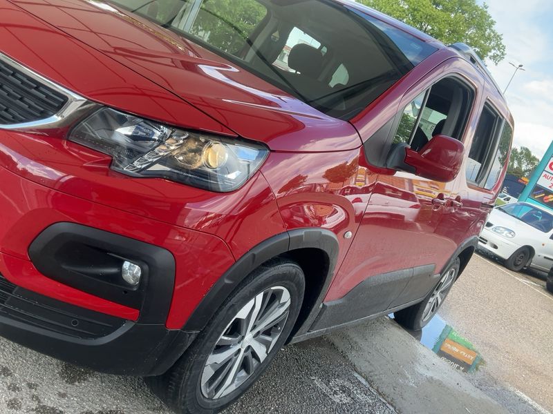 Peugeot Rifter 1.2 PureTech Allure L1 — zdjęcie 2