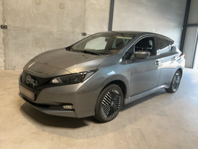Nissan Leaf electric drive 160 kW Business — zdjęcie 2