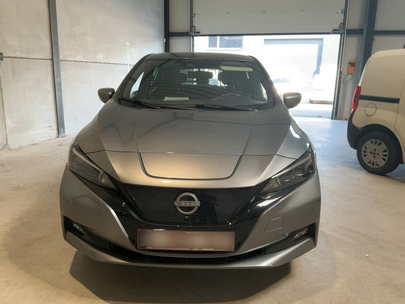 Nissan Leaf electric drive 160 kW Business — zdjęcie 9