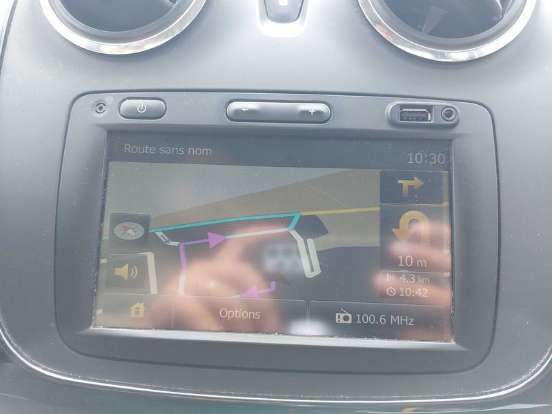 Dacia Sandero 1.5 dCi Série Limitée Black Touch — zdjęcie 13